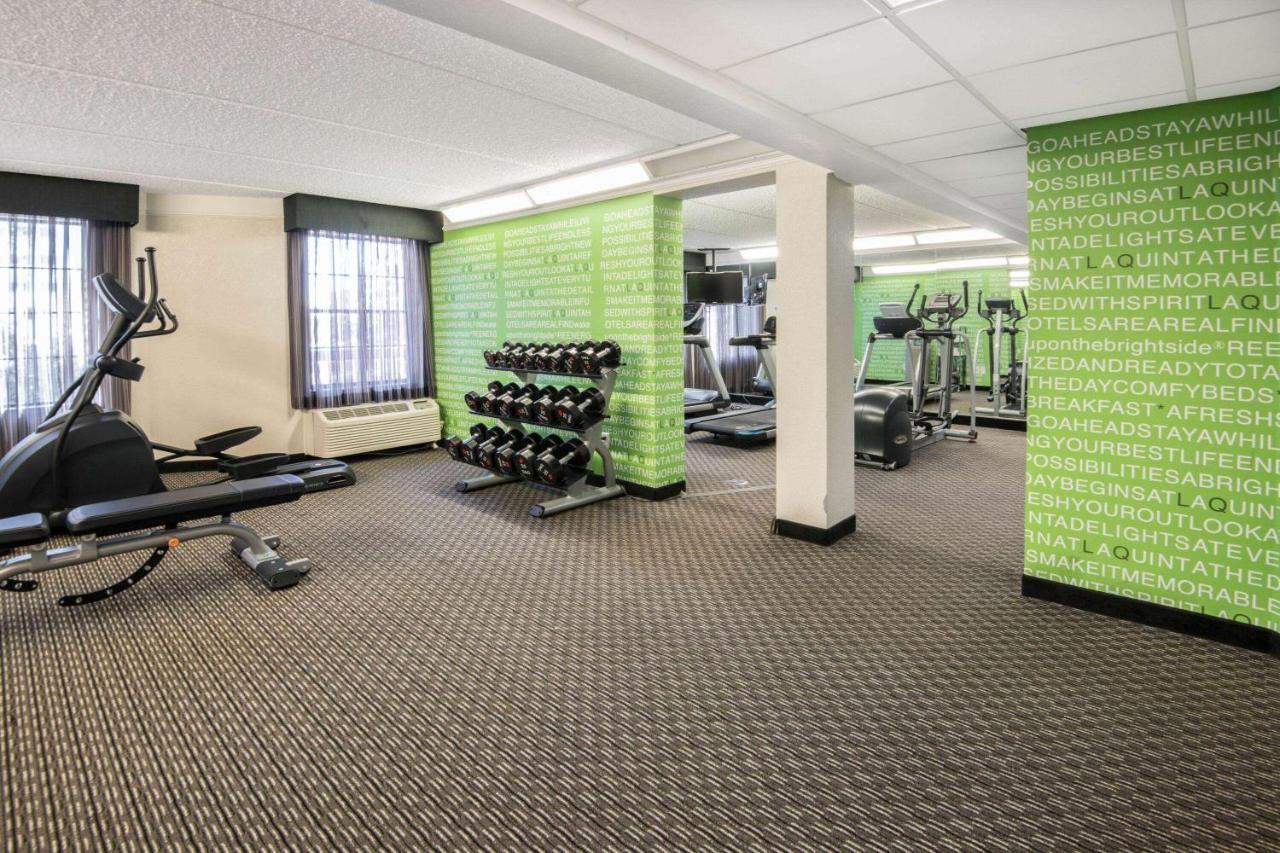 La Quinta Inn & Suites By Wyndham San Antonio Riverwalk Esterno foto