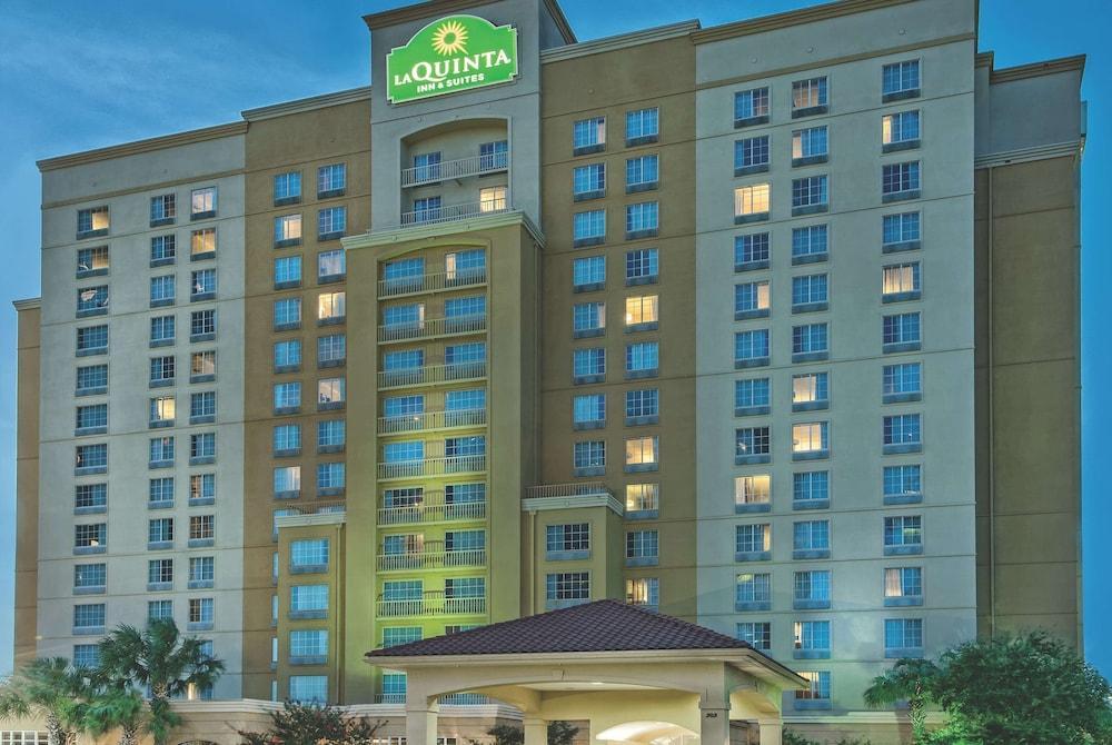 La Quinta Inn & Suites By Wyndham San Antonio Riverwalk Esterno foto