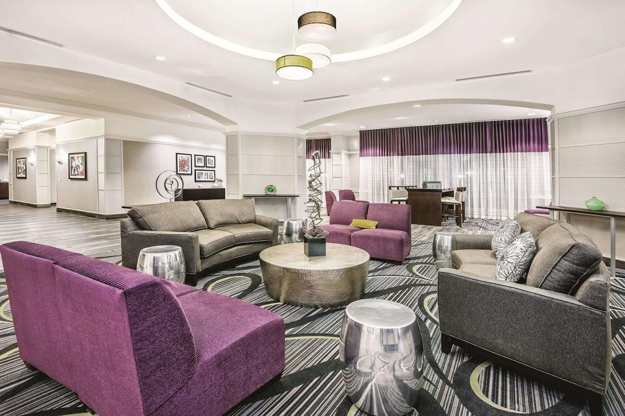 La Quinta Inn & Suites By Wyndham San Antonio Riverwalk Esterno foto