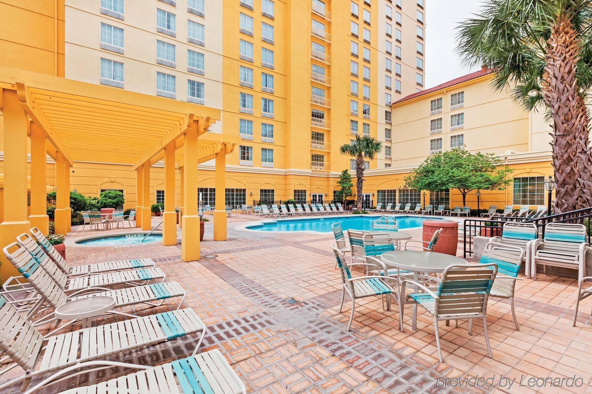 La Quinta Inn & Suites By Wyndham San Antonio Riverwalk Esterno foto